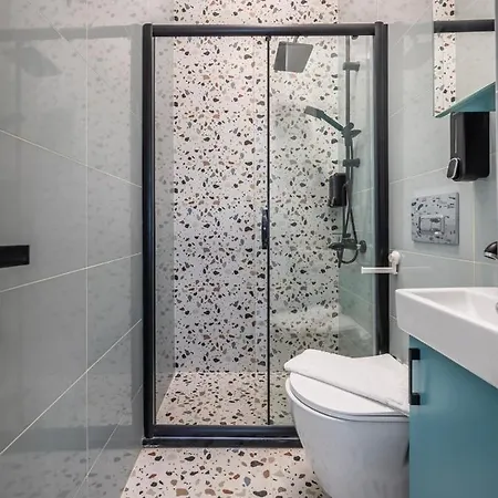 Dainty Studio In Historic Neighborhood